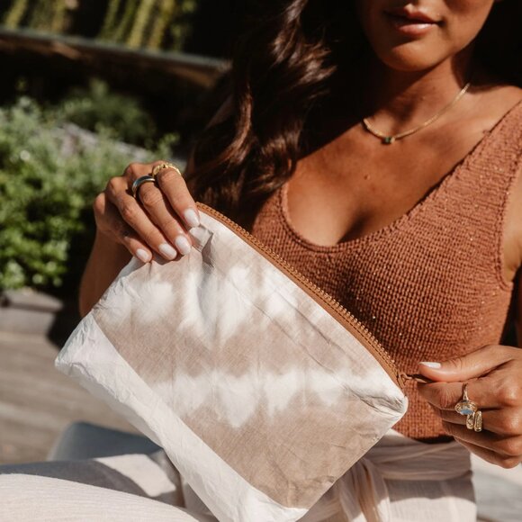 Aloha Collection Small Pouch, Shibori by Chelsea Kauai, sandstone - Picture 3 of 8